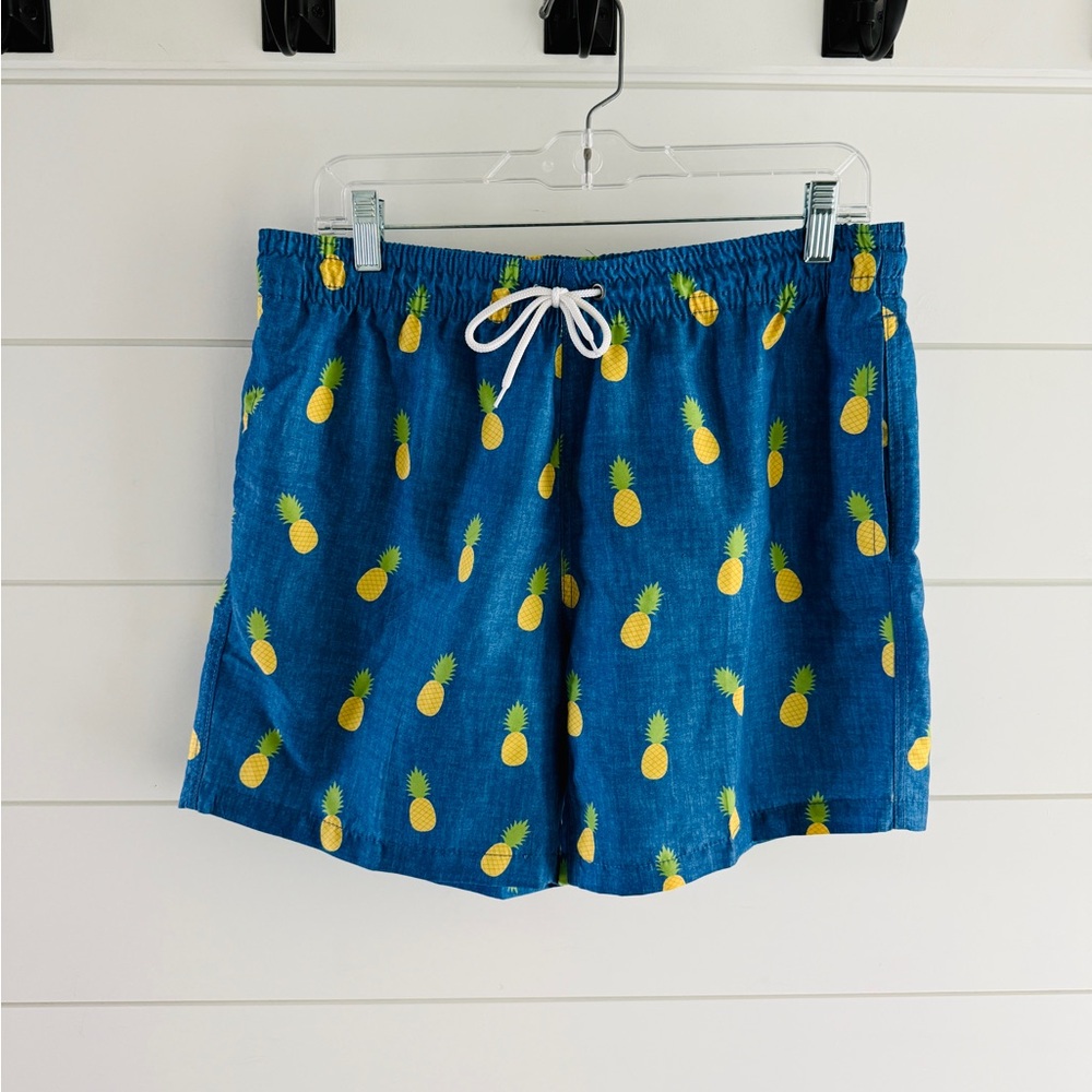 Trunks Pineapple Print Men's Swim Trunks, Size Medium